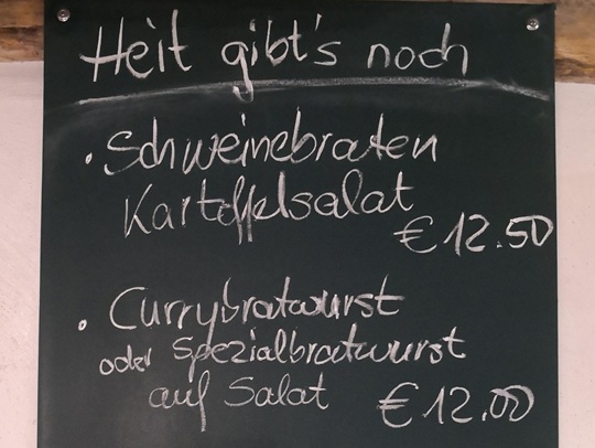 Heit gibt's noch Schweinebraten